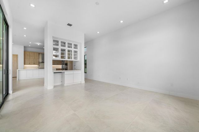9516 Riverside Park Drive, Boca Raton, FL 33434