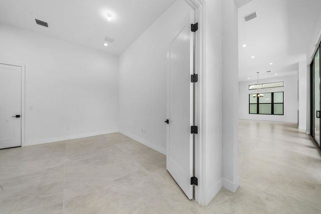 9516 Riverside Park Drive, Boca Raton, FL 33434