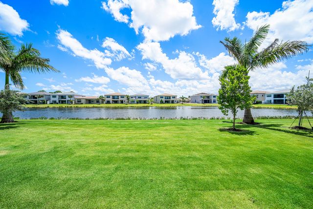 9516 Riverside Park Drive, Boca Raton, FL 33434