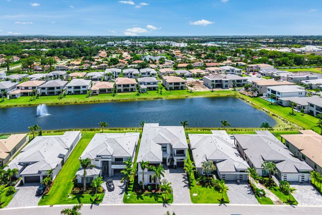 9516 Riverside Park Drive, Boca Raton, FL 33434