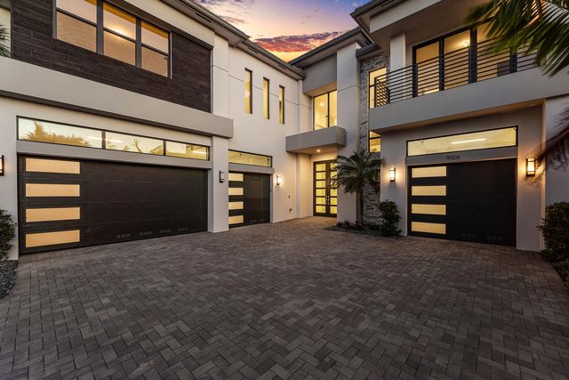 9516 Riverside Park Drive, Boca Raton, FL 33434
