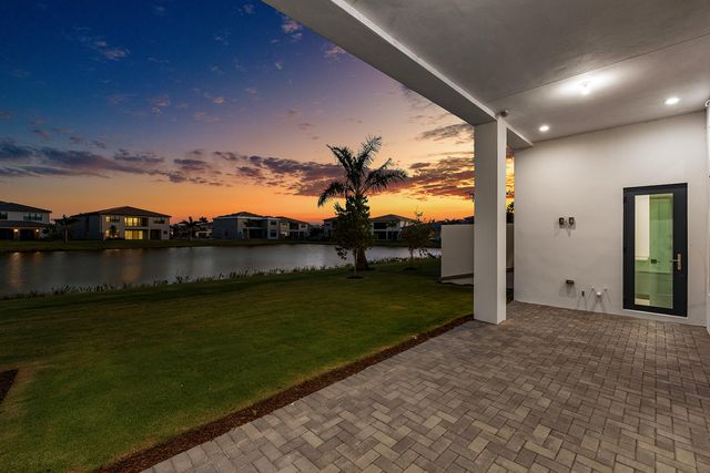 9516 Riverside Park Drive, Boca Raton, FL 33434