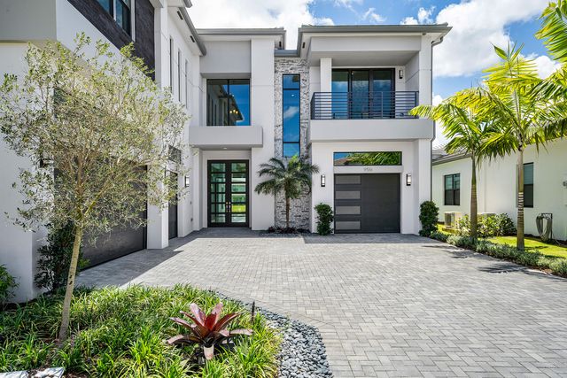 9516 Riverside Park Drive, Boca Raton, FL 33434
