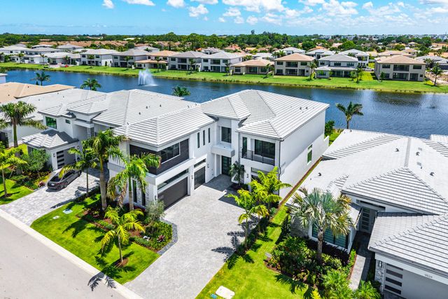 9516 Riverside Park Drive, Boca Raton, FL 33434
