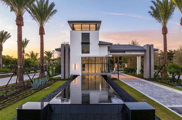 9516 Riverside Park Drive, Boca Raton, FL 33434