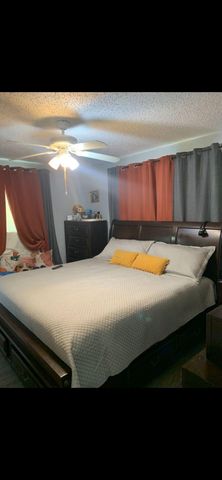 7450 Freedom Street, Hollywood, FL 33024