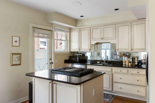 43 Saint Margaret Street Apt A, Charleston, SC 29403