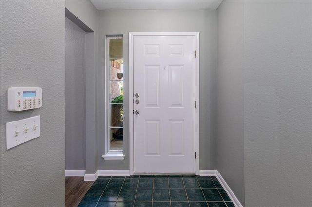 1000 Honeysuckle DR, Leander, TX 78641