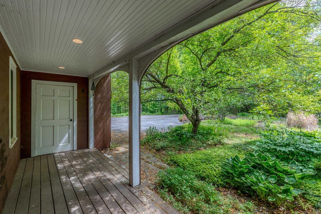 223 Coach Road, Chester, VT 05143
