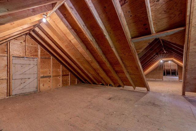 223 Coach Road, Chester, VT 05143