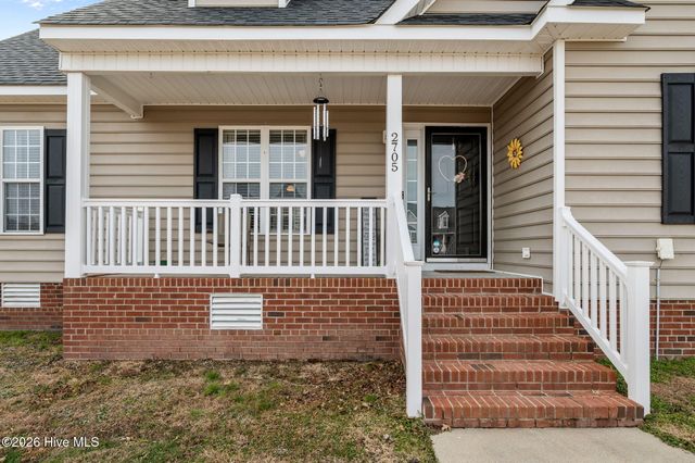 2705 Camille Drive, Winterville, NC 28590