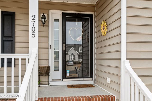 2705 Camille Drive, Winterville, NC 28590