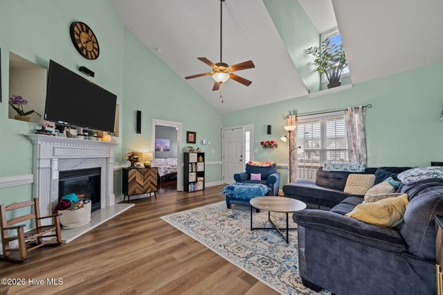 2705 Camille Drive, Winterville, NC 28590