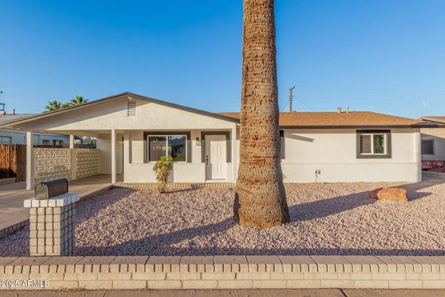 3426 W GLENN Drive, Phoenix, AZ 85051