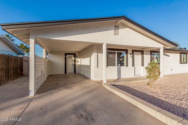 3426 W GLENN Drive, Phoenix, AZ 85051