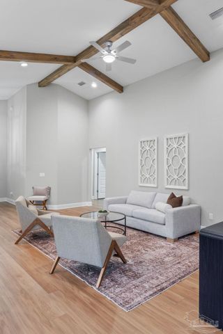 7848 Tippin Ave, Pensacola, FL 32504