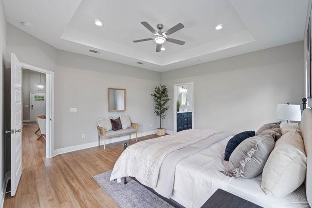 7848 Tippin Ave, Pensacola, FL 32504