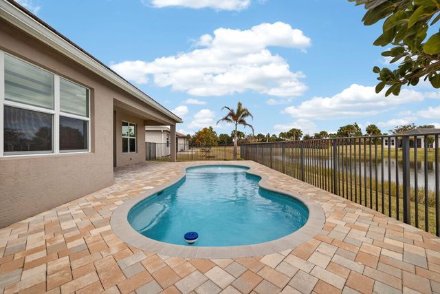 11821 SW Coral Cove Parkway, Port St. Lucie, Port St Lucie, FL 34987