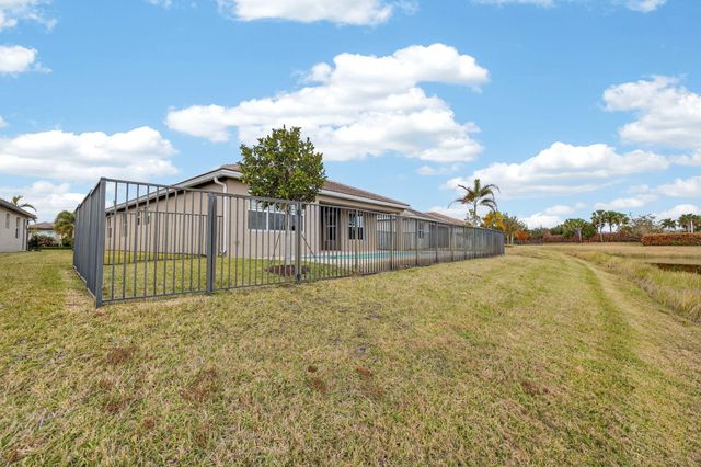 11821 SW Coral Cove Parkway, Port St. Lucie, Port St Lucie, FL 34987