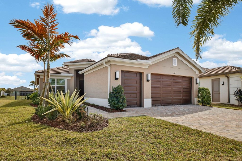11821 SW Coral Cove Parkway, Port St. Lucie, Port St Lucie, FL 34987