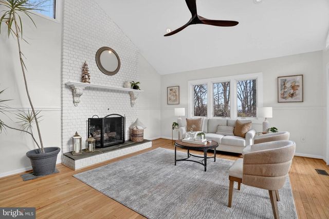 959 MORGAN DR, Arnold, MD 21012