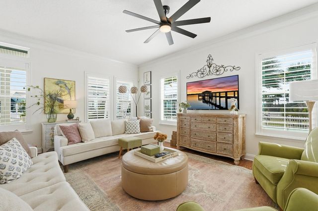 31 BEACH HAVEN PARKWAY, Palm Coast, FL 32137