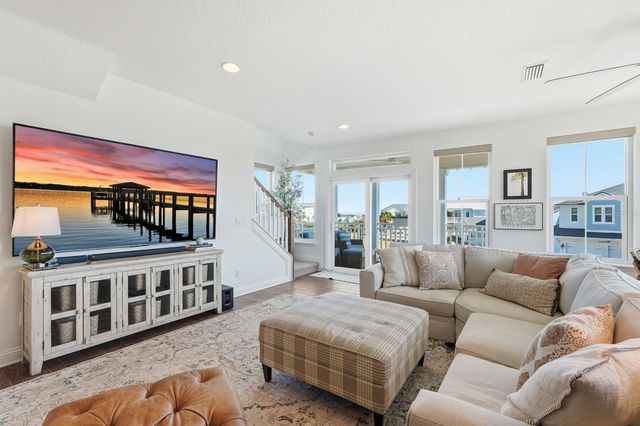 31 BEACH HAVEN PARKWAY, Palm Coast, FL 32137