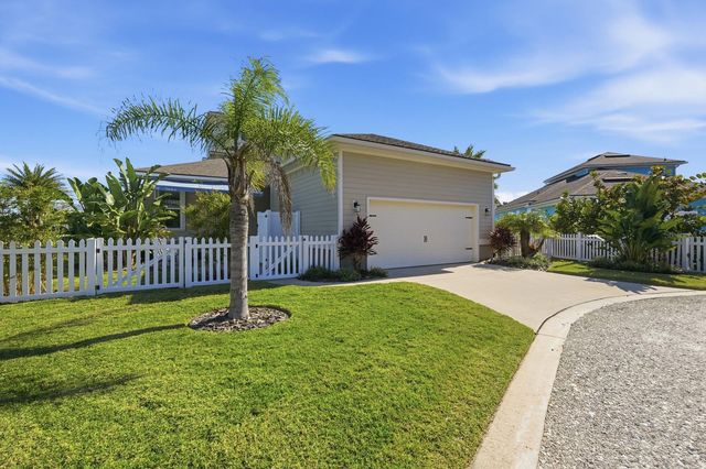 31 BEACH HAVEN PARKWAY, Palm Coast, FL 32137