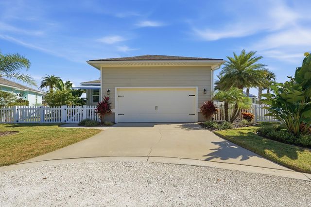 31 BEACH HAVEN PARKWAY, Palm Coast, FL 32137