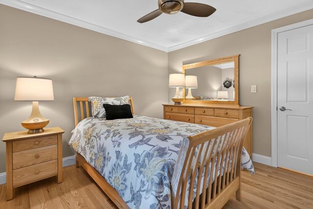 41 Fox Run, Tewksbury, MA 01876