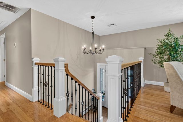 41 Fox Run, Tewksbury, MA 01876
