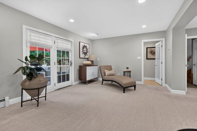 41 Fox Run, Tewksbury, MA 01876