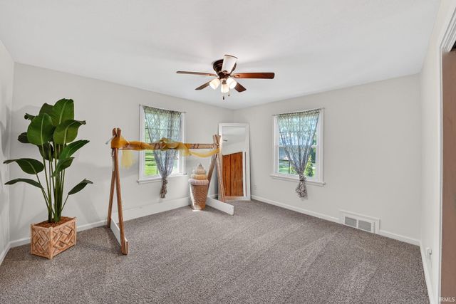523 W 16th Street, Mishawaka, IN 46544