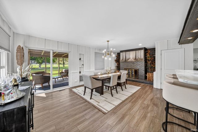 523 W 16th Street, Mishawaka, IN 46544
