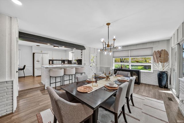 523 W 16th Street, Mishawaka, IN 46544