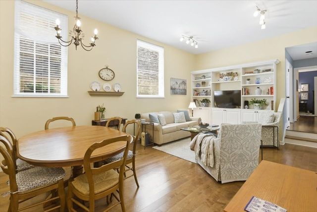 65 Glen Rd H1, Brookline, MA 02445