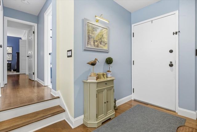 65 Glen Rd H1, Brookline, MA 02445