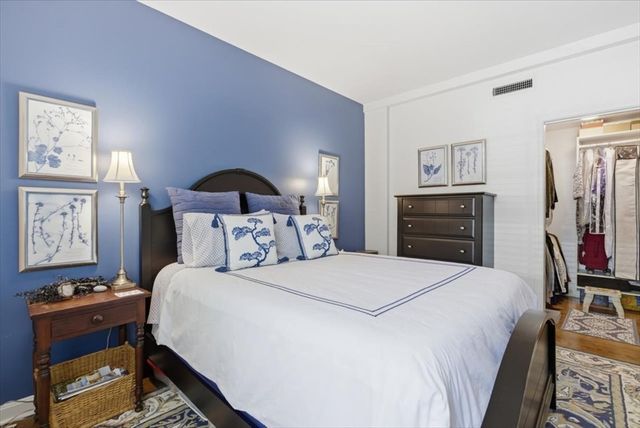 65 Glen Rd H1, Brookline, MA 02445