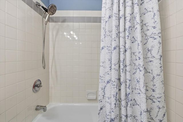 65 Glen Rd H1, Brookline, MA 02445