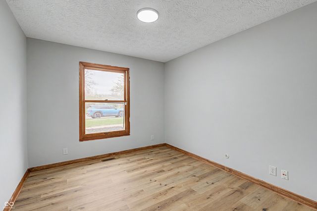 1616 Beckenbauer Lane, Indianapolis, IN 46214