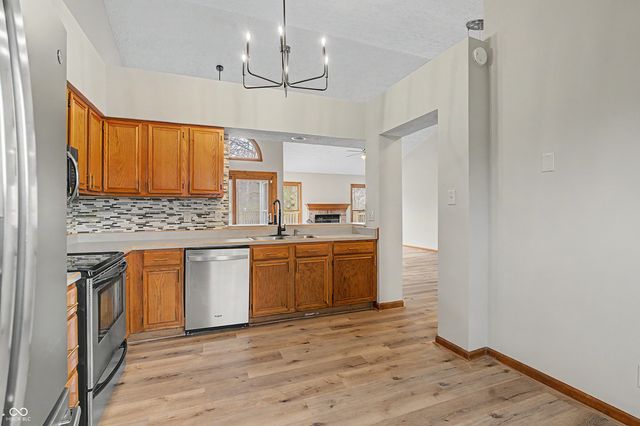 1616 Beckenbauer Lane, Indianapolis, IN 46214