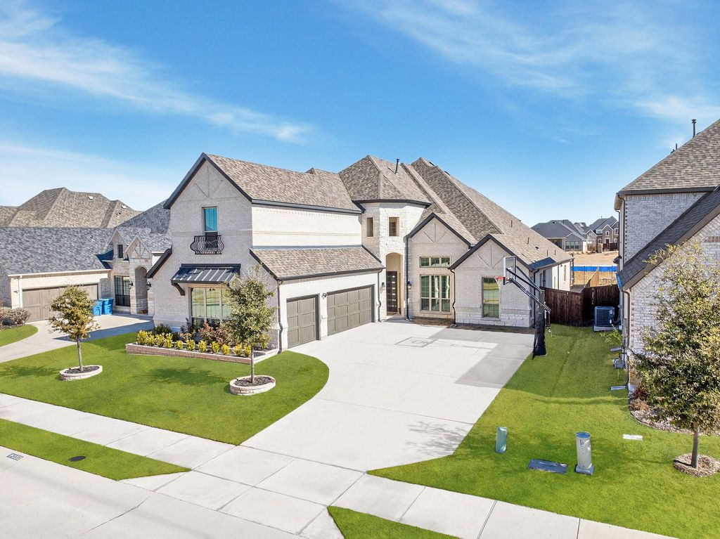 2312 Topaz Drive, Rockwall, TX 75087