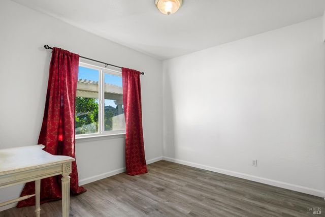 240 W Carolyn Dr, American Canyon, CA 94503