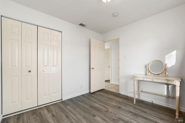 240 W Carolyn Dr, American Canyon, CA 94503