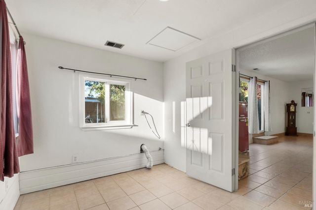 240 W Carolyn Dr, American Canyon, CA 94503