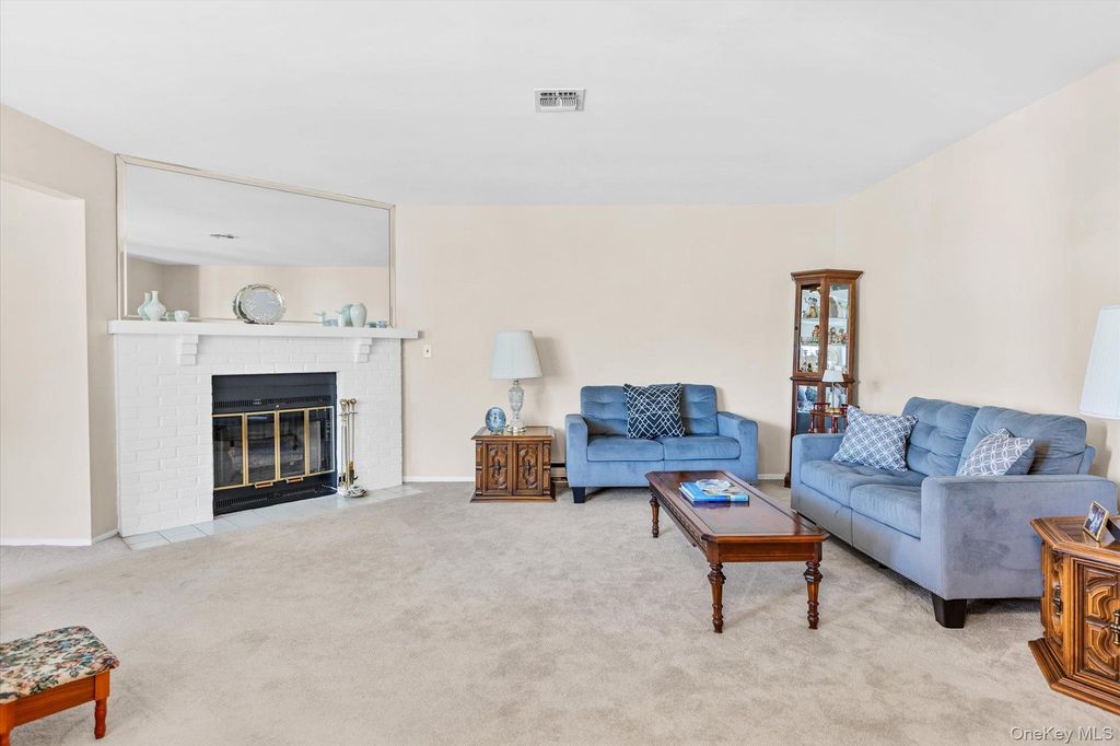 97 Revere Drive, Sayville, NY 11782 — photo 2
