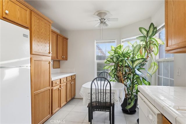 19020 Stoddard Way, Apple Valley, CA 92308