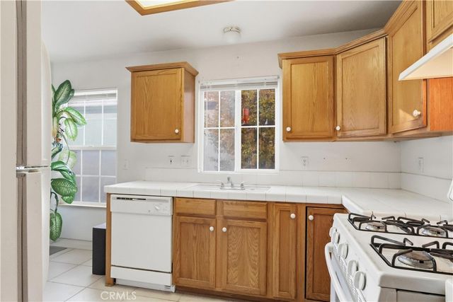 19020 Stoddard Way, Apple Valley, CA 92308