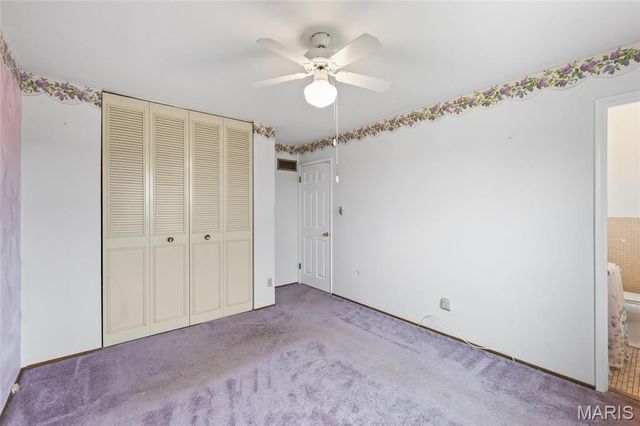 5416 Cherryview Lane, St Louis, MO 63128