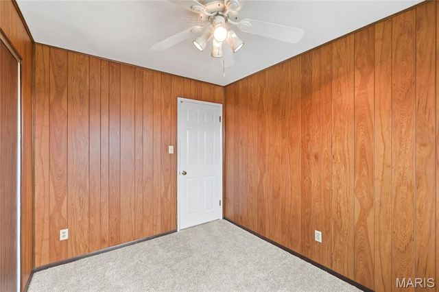 5416 Cherryview Lane, St Louis, MO 63128